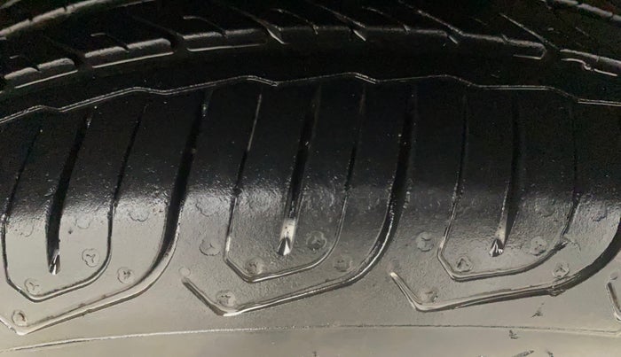 2014 Honda Amaze 1.5L I-DTEC EX, Diesel, Manual, 85,537 km, Right Front Tyre Tread