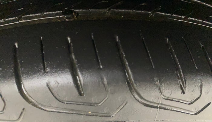 2014 Honda Amaze 1.5L I-DTEC EX, Diesel, Manual, 85,537 km, Left Front Tyre Tread