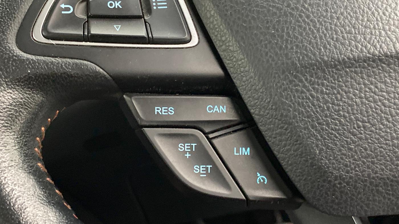 2018 Ford Ecosport 1.0 ECOBOOST TITANIUM SPORTS(SUNROOF), Petrol, Manual, 24,691 km, Adaptive Cruise Control