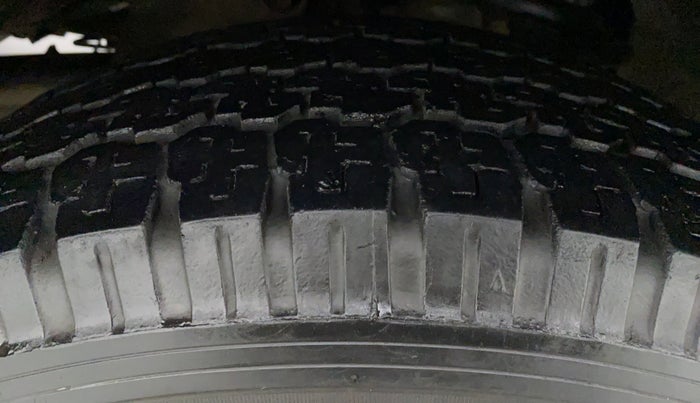 2018 Tata Hexa Varicor 400 XM, Diesel, Manual, 59,672 km, Left Front Tyre Tread