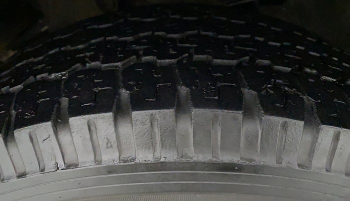 2018 Tata Hexa Varicor 400 XM, Diesel, Manual, 59,672 km, Right Front Tyre Tread