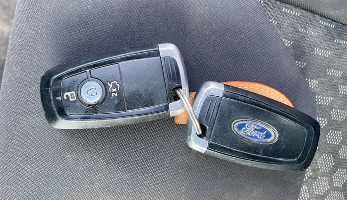 2019 Ford Figo Aspire TITANIUM BLU 1.2 PETROL, Petrol, Manual, 68,859 km, Key Close Up