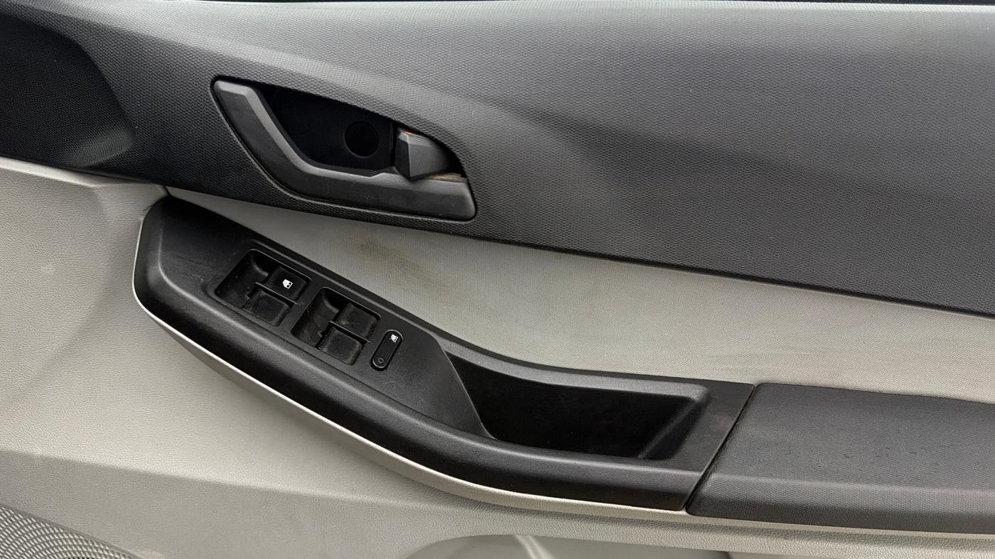 2024 Tata Tiago XTA CNG , CNG, Automatic, 50,745 km, Driver Side Door Panels Control