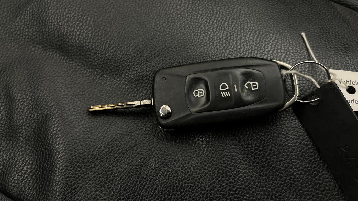 2017 Tata Tiago XZA PETROL, Petrol, Automatic, 90,097 km, Key Close Up