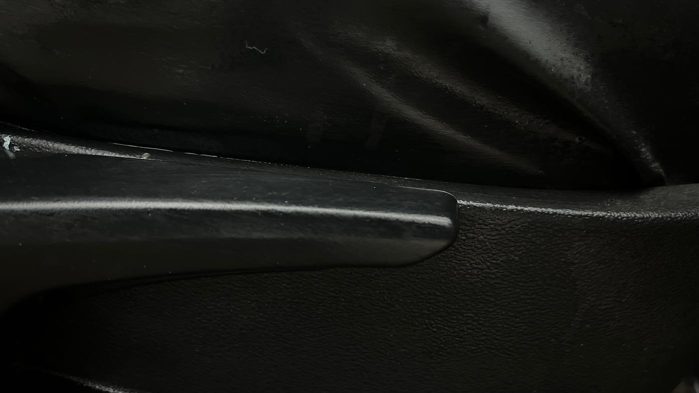 2017 Tata Tiago XZA PETROL, Petrol, Automatic, 90,097 km, Driver Side Adjustment Panel