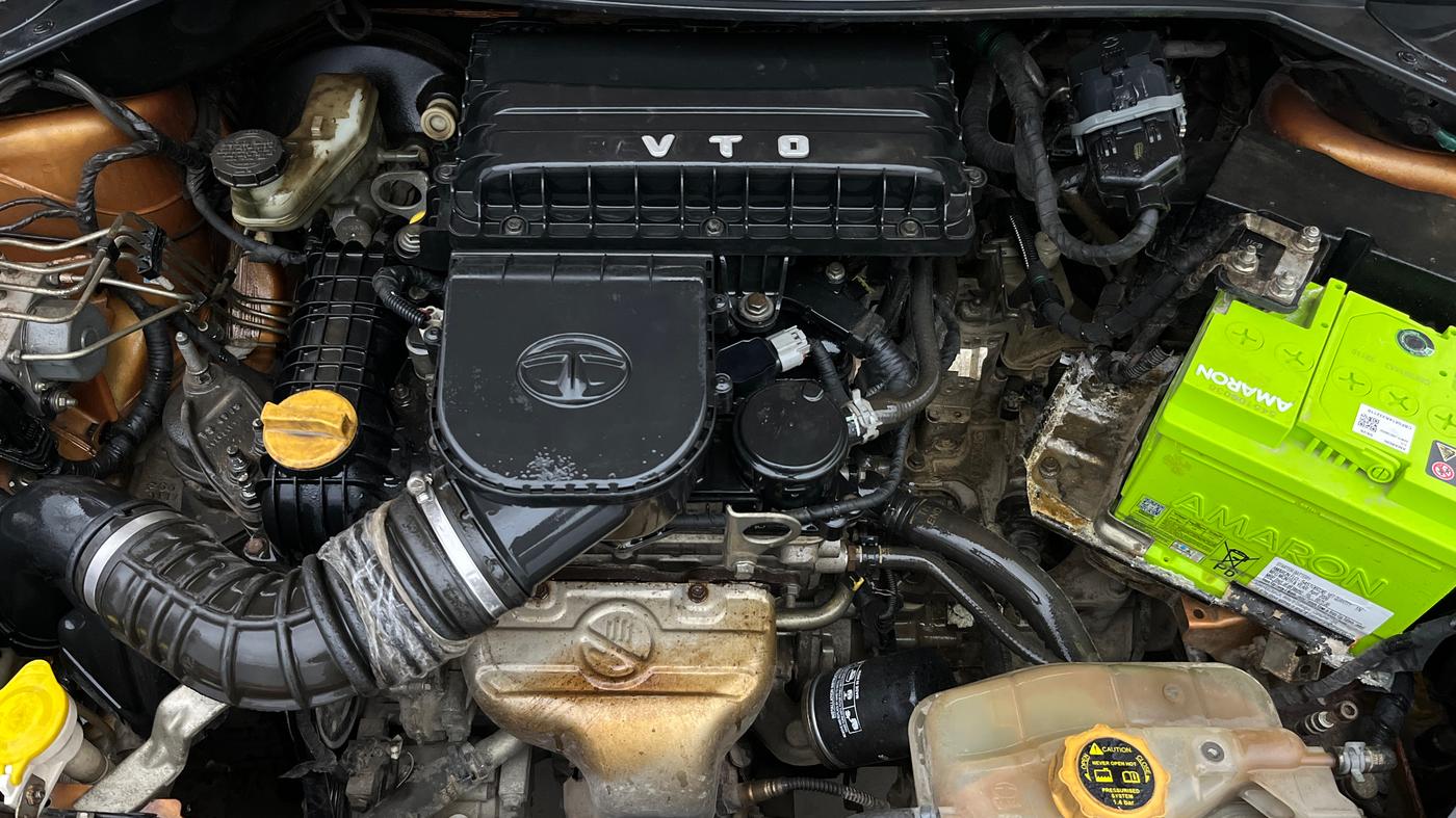 2017 Tata Tiago XZA PETROL, Petrol, Automatic, 90,097 km, Engine View