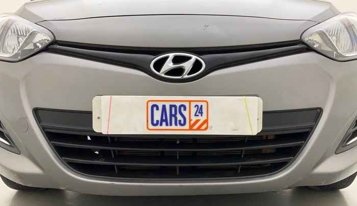 2013 Hyundai i20 MAGNA (O) 1.2, Petrol, Manual, 33,971 km, Front bumper - Paint has minor damage