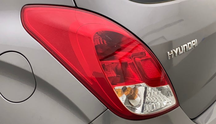 2013 Hyundai i20 MAGNA (O) 1.2, Petrol, Manual, 33,971 km, Left tail light - Reverse gear light not functional
