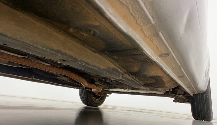 2013 Hyundai i20 MAGNA (O) 1.2, Petrol, Manual, 33,971 km, Right Side Underbody