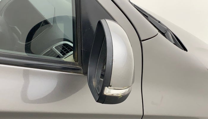 2013 Hyundai i20 MAGNA (O) 1.2, Petrol, Manual, 33,971 km, Right rear-view mirror - Mirror motor not working