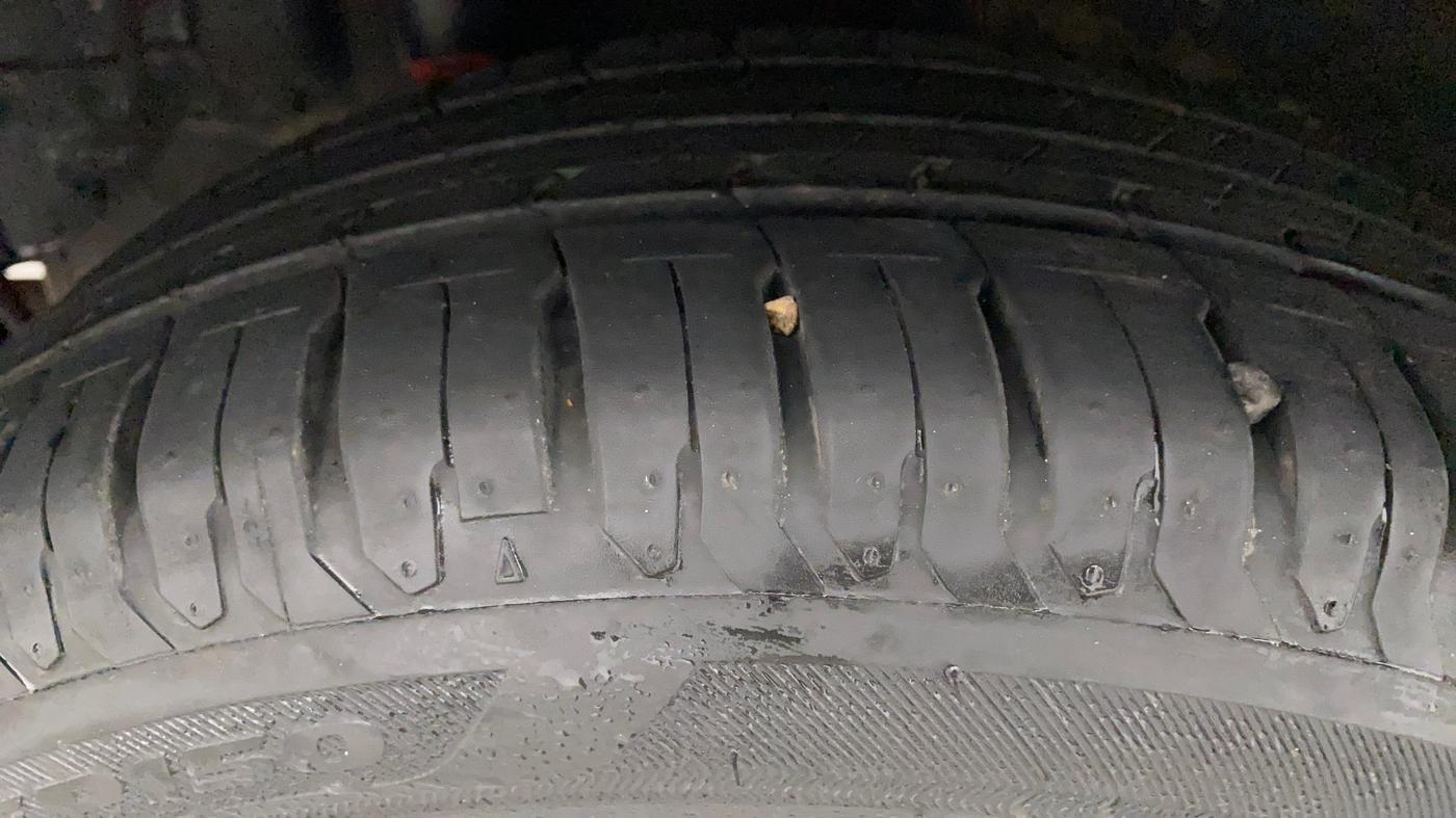2021 Hyundai Verna SX (O) 1.5 VTVT IVT, Petrol, Automatic, 7,675 km, Right Rear Tyre Tread