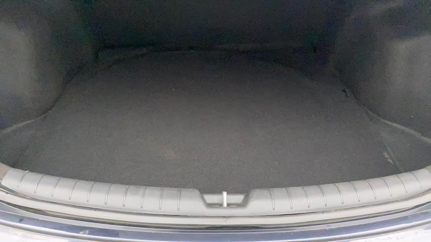 2021 Hyundai Verna SX (O) 1.5 VTVT IVT, Petrol, Automatic, 7,675 km, Boot Inside