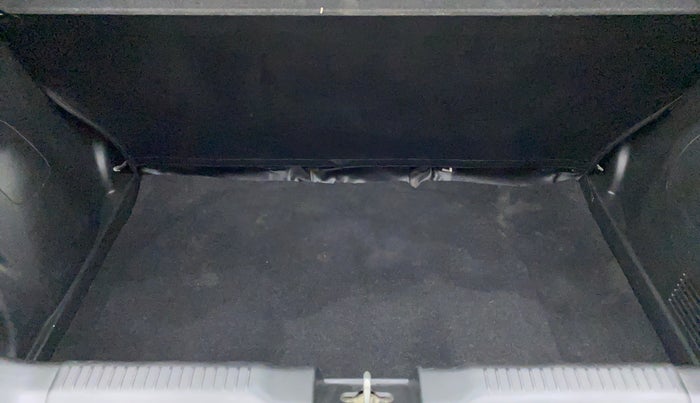 2018 Maruti Swift VDI AMT, Diesel, Automatic, 53,578 km, Boot Inside