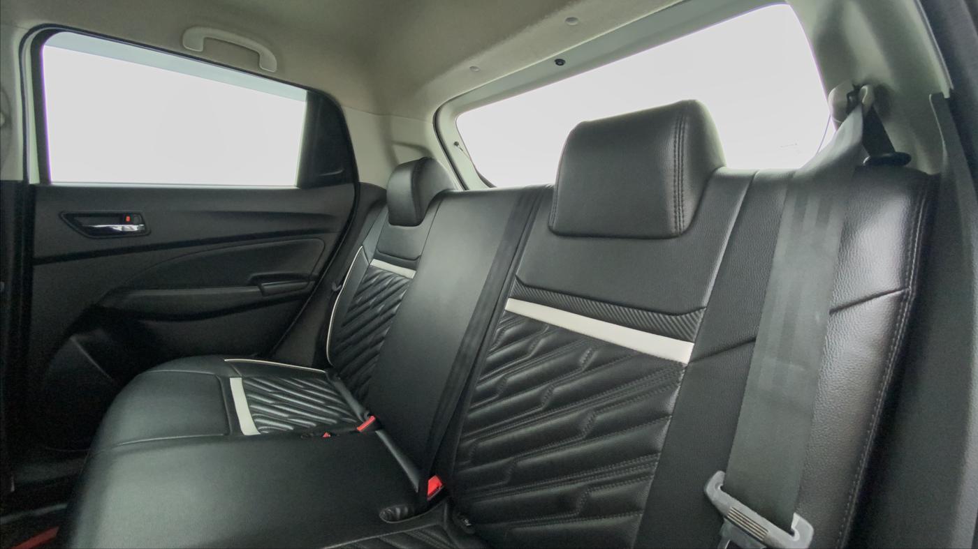 2018 Maruti Swift VDI AMT, Diesel, Automatic, 53,578 km, Right Side Rear Door Cabin