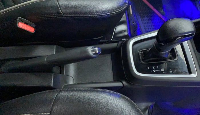 2018 Maruti Swift VDI AMT, Diesel, Automatic, 53,578 km, Gear Lever