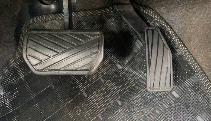 2015 Maruti Alto K10 VXI AMT, Petrol, Automatic, 27,841 km, Pedals