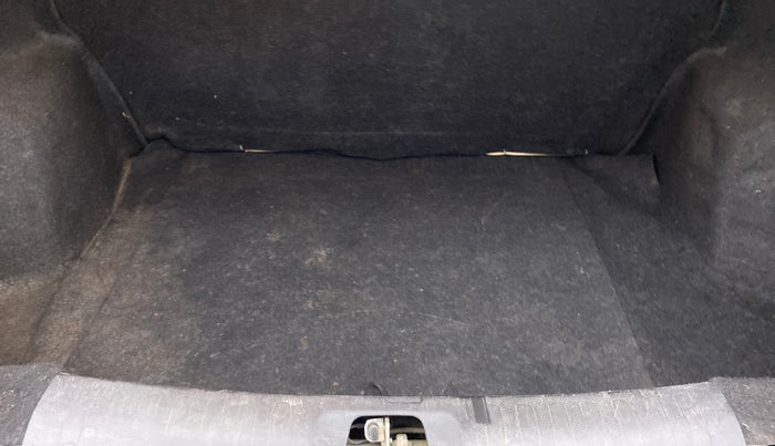 2015 Maruti Swift Dzire VDI, Diesel, Manual, 62,100 km, Boot Inside