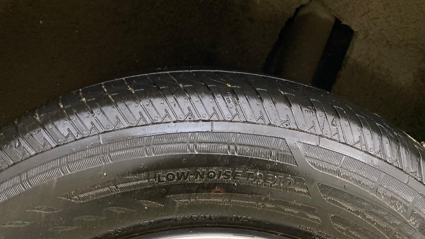 2018 Maruti Baleno DELTA DIESEL 1.3, Diesel, Manual, 70,590 km, Left Rear Tyre Tread