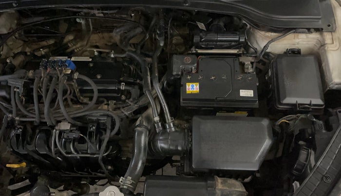 2016 Hyundai Creta E PLUS 1.6 PETROL, CNG, Manual, 1,25,577 km, Engine View - Left