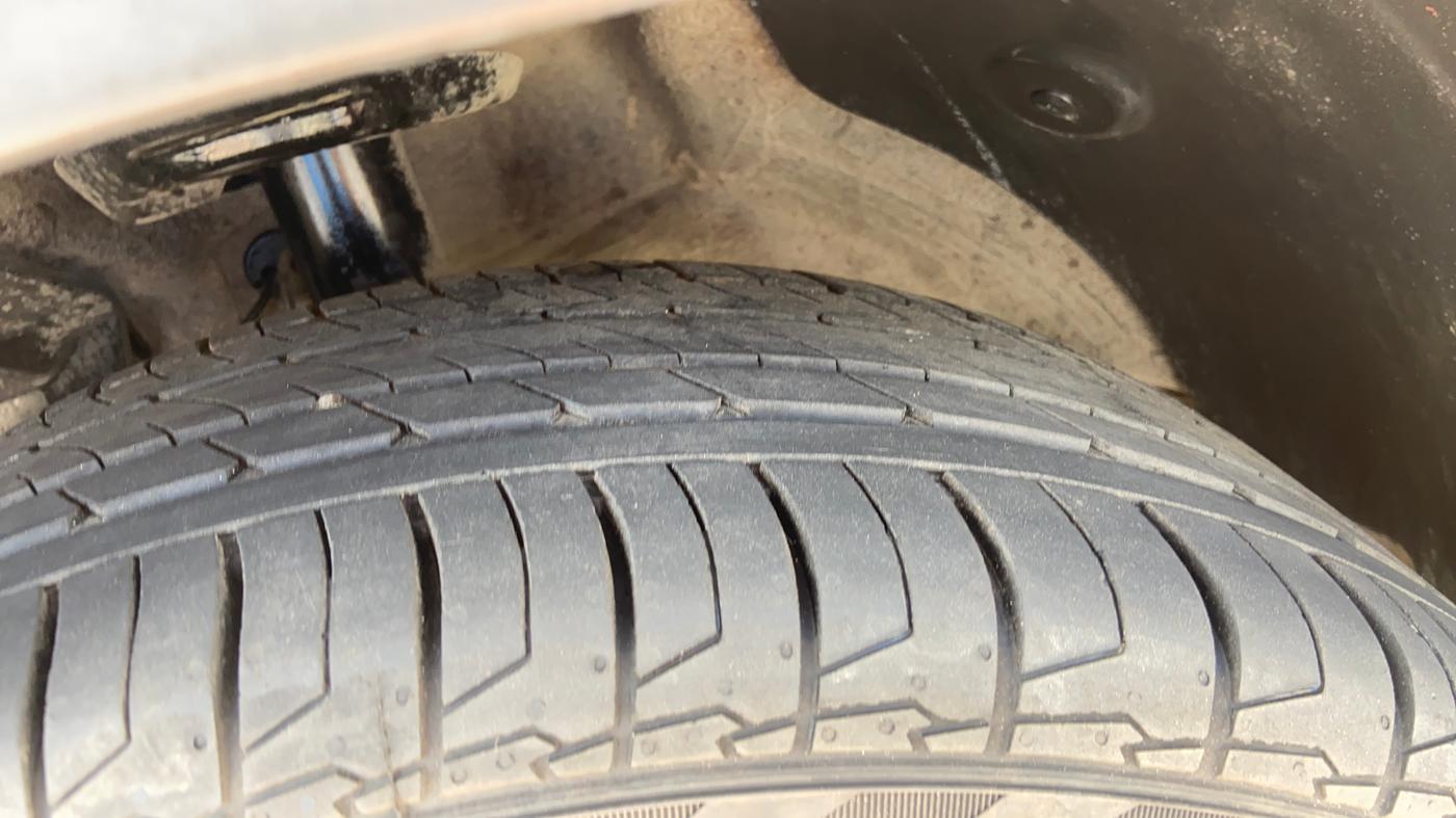 2020 MG HECTOR SHARP 1.5 DCT PETROL, Petrol, Automatic, 86,834 km, Left Front Tyre Tread