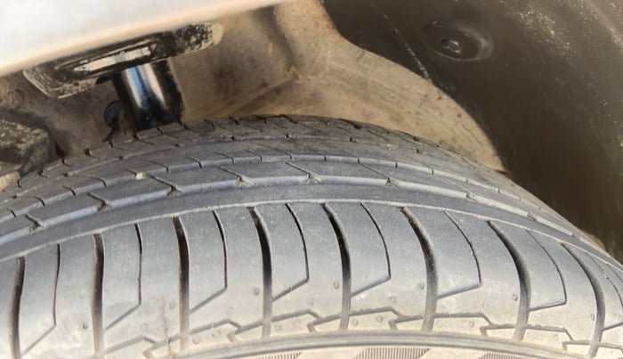 2020 MG HECTOR SHARP 1.5 DCT PETROL, Petrol, Automatic, 86,834 km, Left Front Tyre Tread