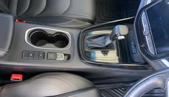 2020 MG HECTOR SHARP 1.5 DCT PETROL, Petrol, Automatic, 86,834 km, Gear Lever