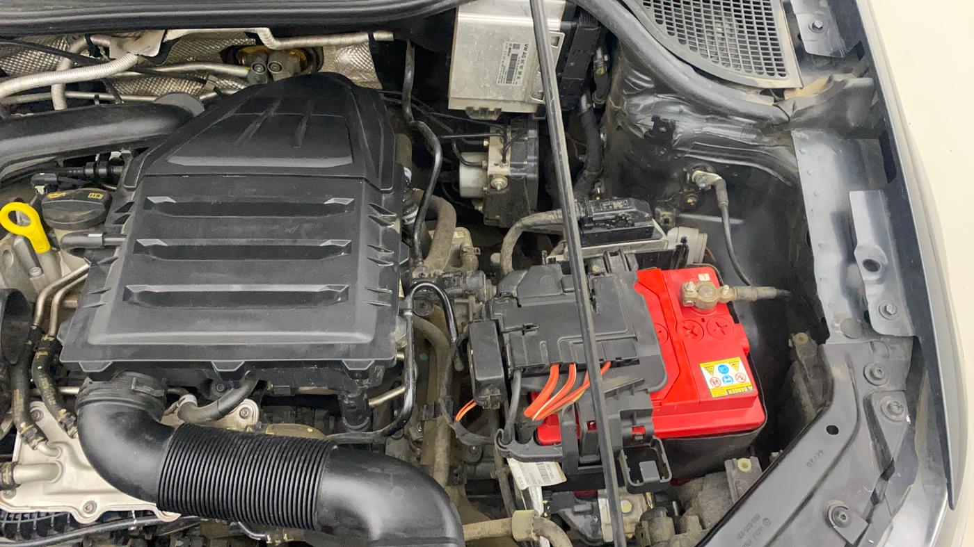 2021 Volkswagen Polo HIGHLINE PLUS 1.0L TSI AT, Petrol, Automatic, 18,556 km, Engine View - Left