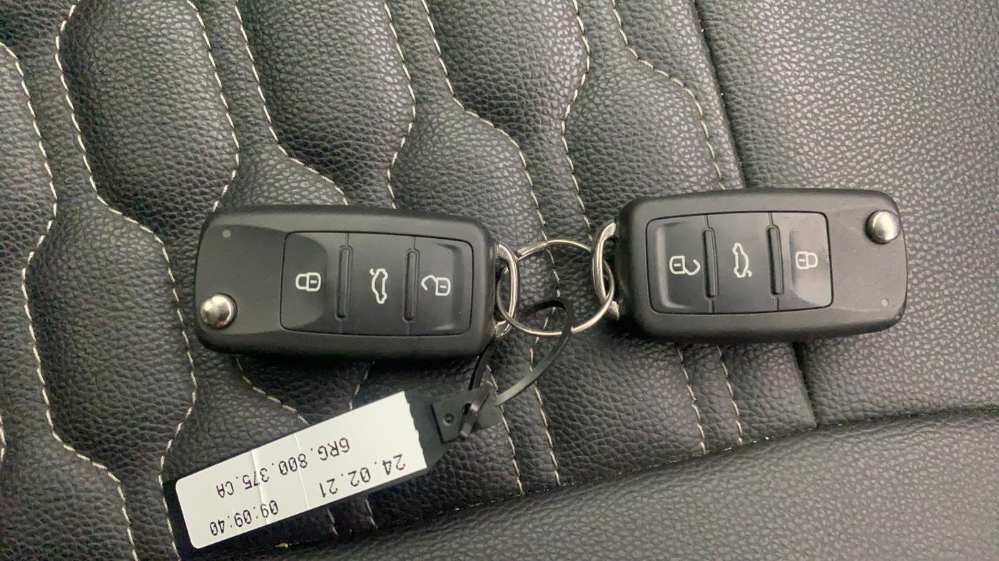 2021 Volkswagen Polo HIGHLINE PLUS 1.0L TSI AT, Petrol, Automatic, 18,556 km, Key Close Up