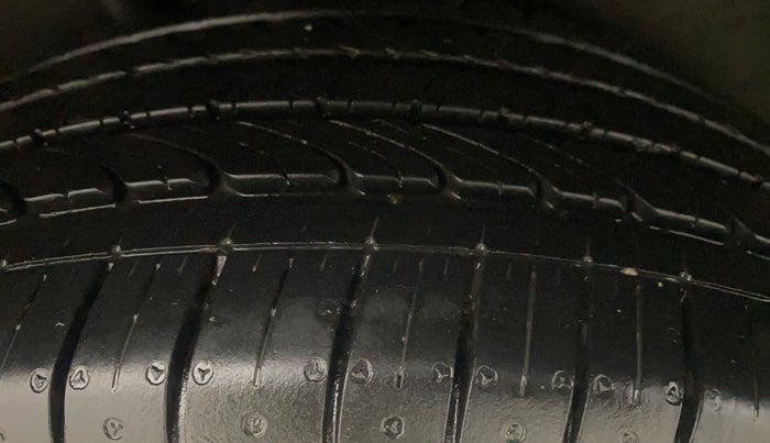 2021 Volkswagen Polo HIGHLINE PLUS 1.0L TSI AT, Petrol, Automatic, 18,476 km, Right Rear Tyre Tread