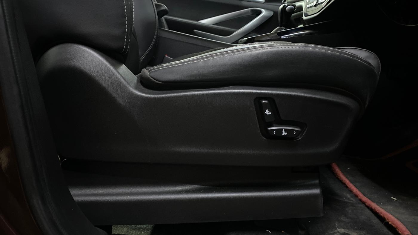 2019 MG HECTOR SHARP 1.5 DCT PETROL, Petrol, Automatic, 28,798 km, Driver Side Adjustment Panel