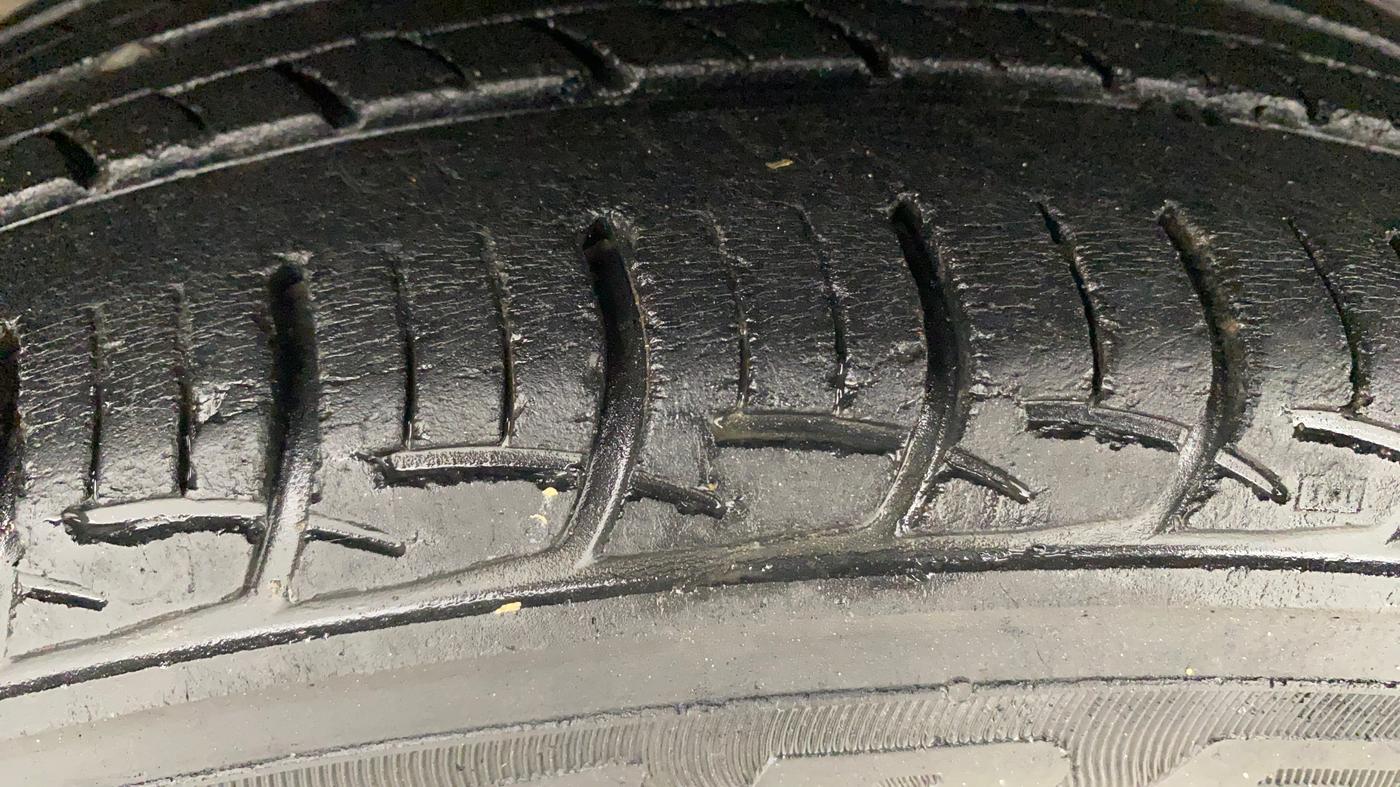 2017 Maruti Ciaz SIGMA 1.4 MT PETROL, Petrol, Manual, 73,236 km, Right Rear Tyre Tread