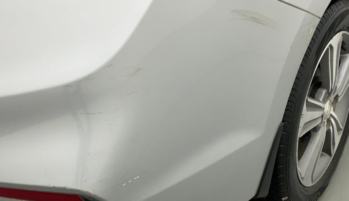 2018 Hyundai Verna 1.6 SX VTVT, Petrol, Manual, 52,858 km, Rear bumper - Minor scratches