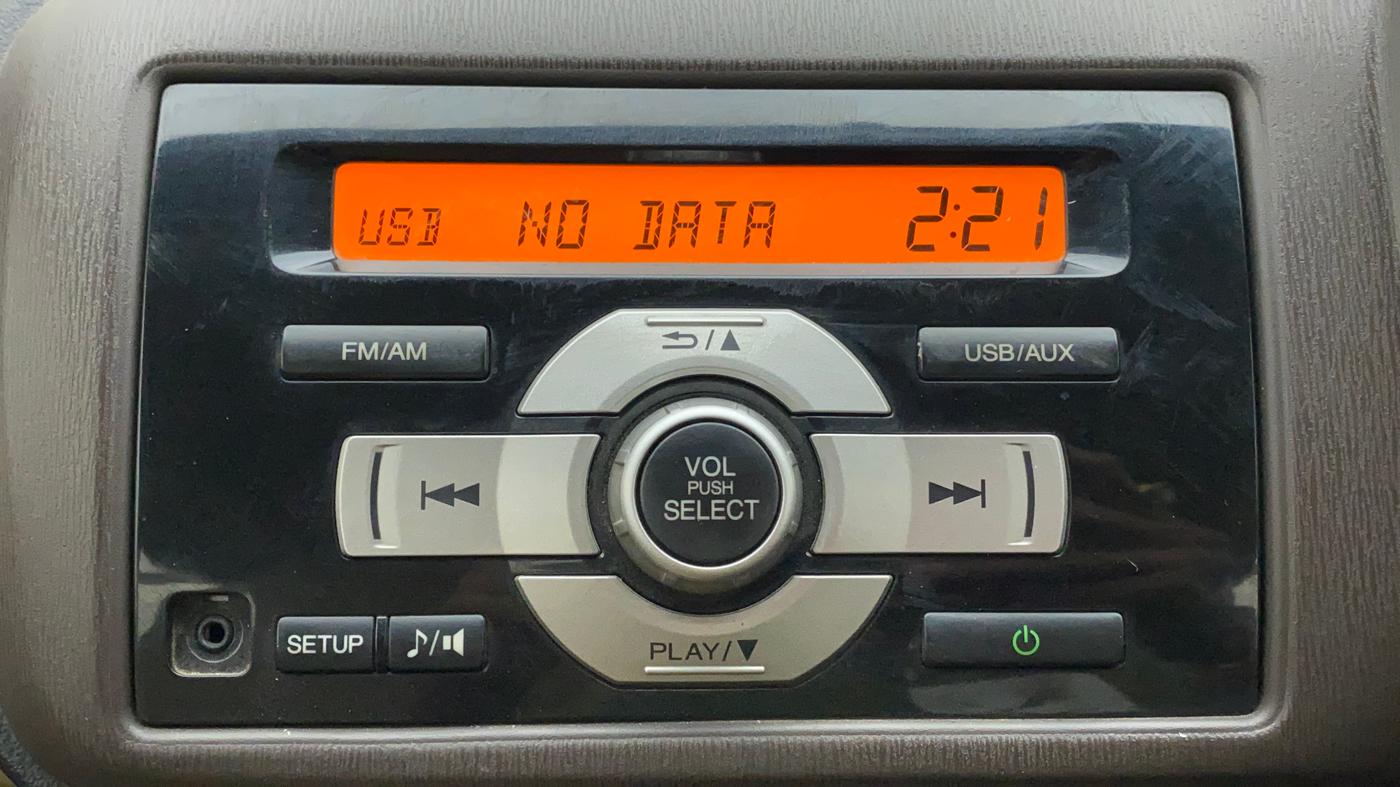 2013 Honda Brio VX MT, Petrol, Manual, 50,325 km, Infotainment System