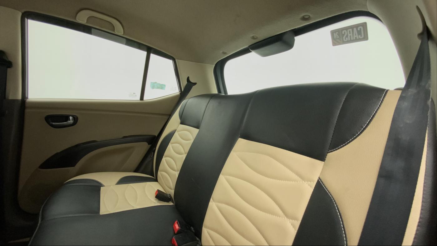 2012 Hyundai i10 MAGNA 1.2, Petrol, Manual, 97,787 km, Right Side Rear Door Cabin