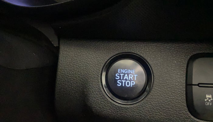 2019 Hyundai VENUE SX 1.0 (O) TURBO, Petrol, Manual, 64,336 km, Keyless Start/ Stop Button