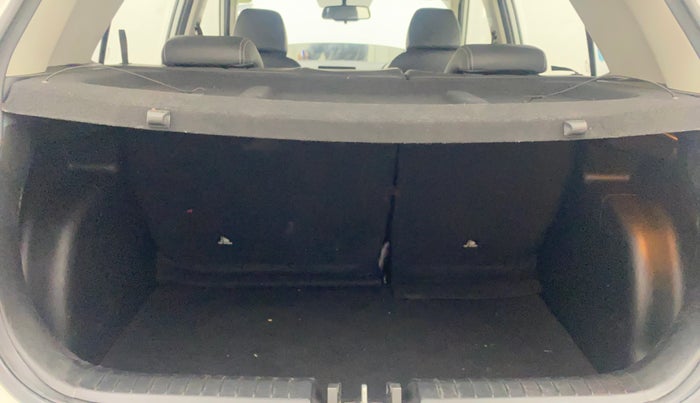 2019 Hyundai VENUE SX 1.0 (O) TURBO, Petrol, Manual, 64,336 km, Boot Inside