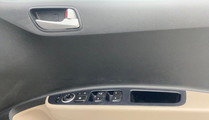 2018 Hyundai Grand i10 SPORTZ 1.2 KAPPA VTVT, Petrol, Manual, 63,426 km, Driver Side Door Panels Control