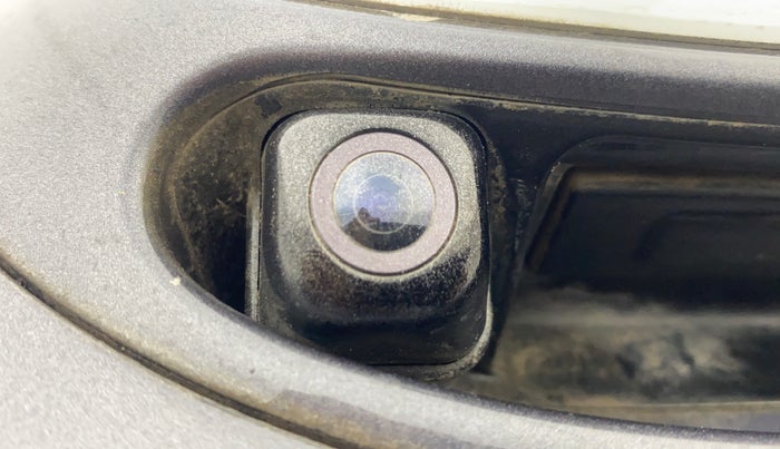 2018 Hyundai Grand i10 SPORTZ 1.2 KAPPA VTVT, Petrol, Manual, 63,426 km, Parking Camera