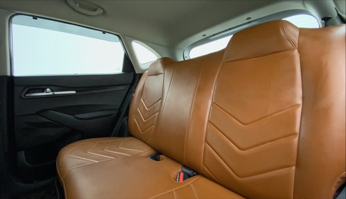 2020 KIA SELTOS HTK PLUS 1.5 DIESEL, Diesel, Manual, 53,423 km, Right Side Rear Door Cabin