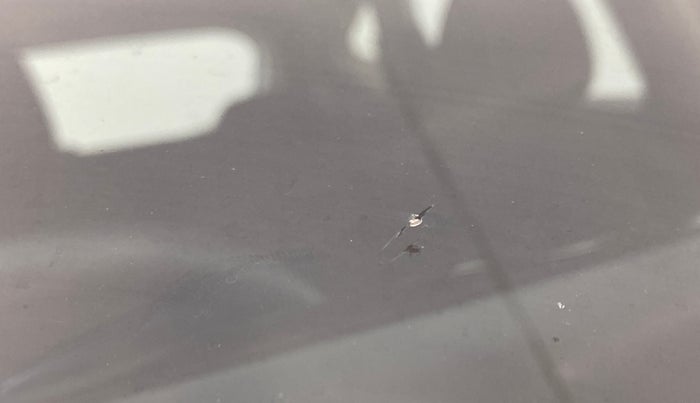 2019 KIA SELTOS HTK 1.5 PETROL, Petrol, Manual, 77,010 km, Front windshield - Minor spot on windshield