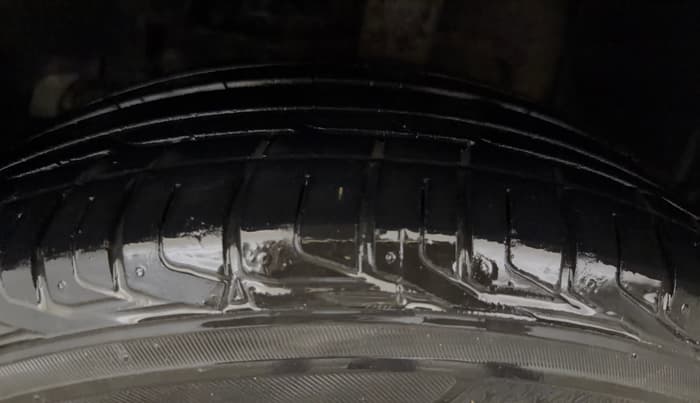 2022 Tata NEXON XZA PLUS (L), Petrol, Automatic, 40,832 km, Left Front Tyre Tread