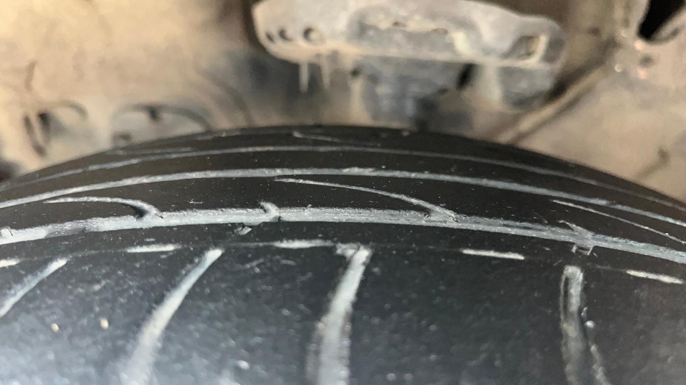 2020 KIA SELTOS GTX PLUS AT 1.5 DIESEL, Diesel, Automatic, 74,377 km, Left Front Tyre Tread