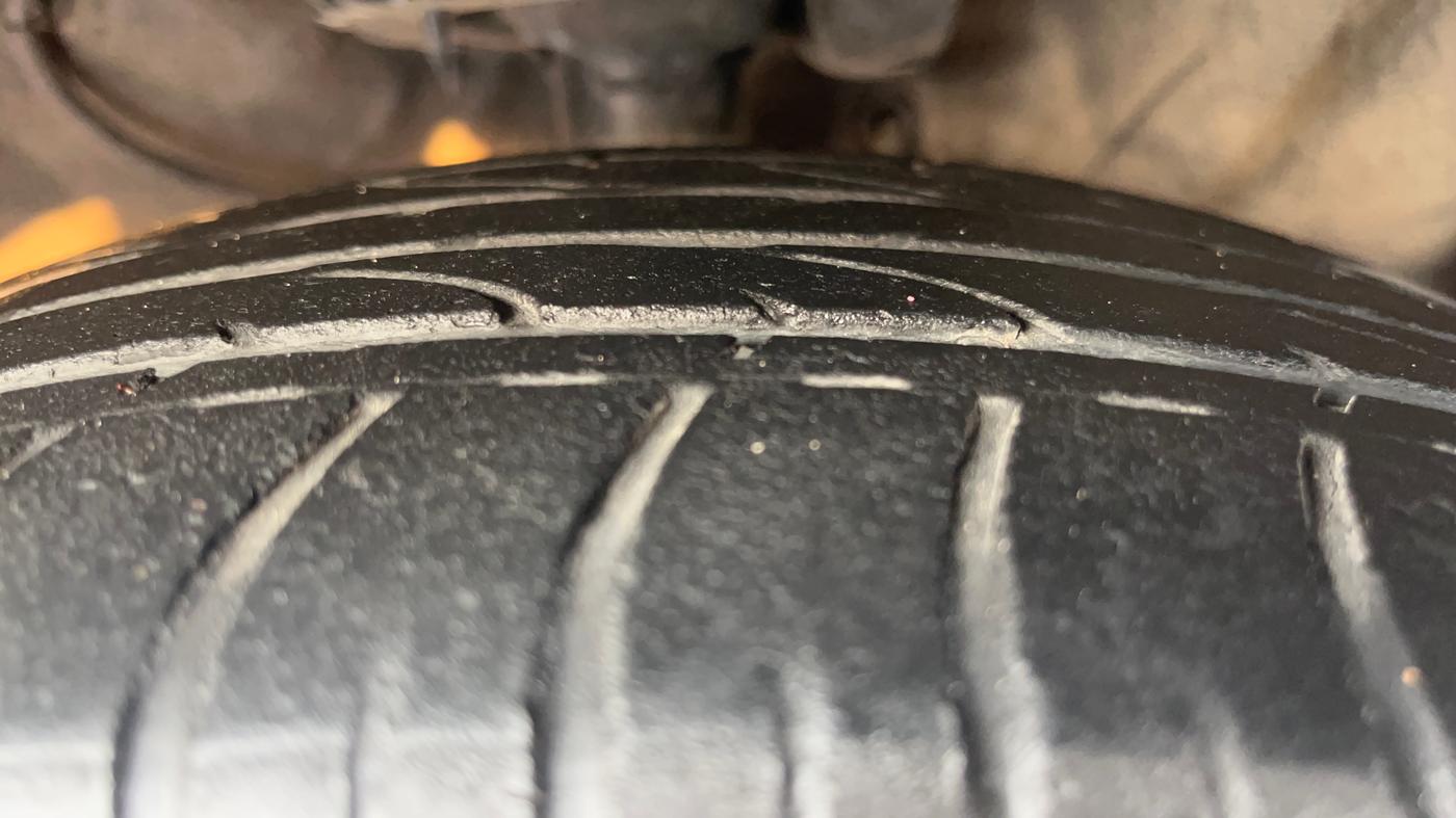 2020 KIA SELTOS GTX PLUS AT 1.5 DIESEL, Diesel, Automatic, 74,377 km, Right Front Tyre Tread