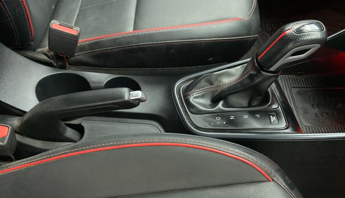2021 Hyundai NEW I20 N LINE N8 1.0 TURBO GDI DCT, Petrol, Automatic, 22,989 km, Gear Lever