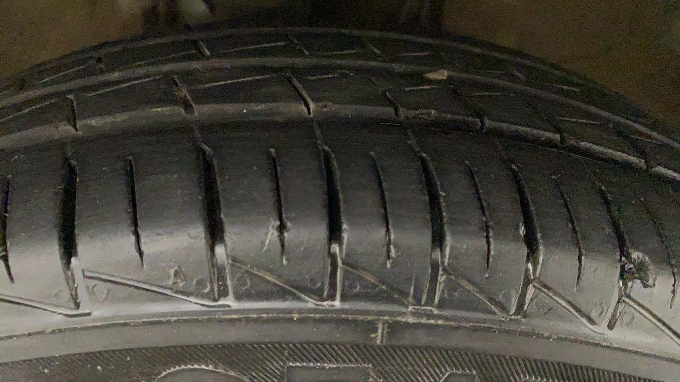 2021 Maruti Alto VXI, Petrol, Manual, 17,002 km, Left Rear Tyre Tread