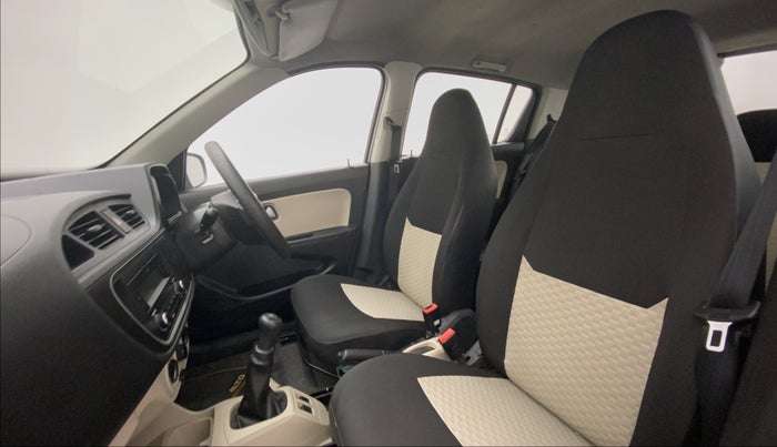 2021 Maruti Alto VXI, Petrol, Manual, 17,002 km, Right Side Front Door Cabin