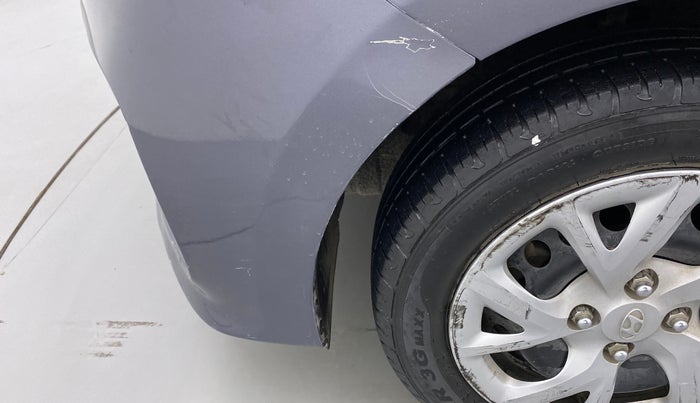 2017 Hyundai Grand i10 MAGNA 1.2 KAPPA VTVT, Petrol, Manual, 28,132 km, Front bumper - Paint has minor damage