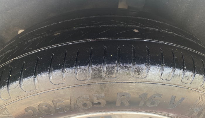 2021 Ford Ecosport TITANIUM 1.5L DIESEL, Diesel, Manual, 71,233 km, Left Rear Tyre Tread