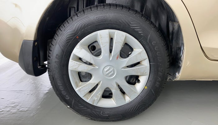 2012 Maruti Swift Dzire VXI, Petrol, Manual, 61,653 km, Right Rear Wheel