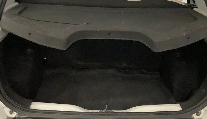 2022 Tata PUNCH PURE MT, Petrol, Manual, 24,170 km, Boot Inside